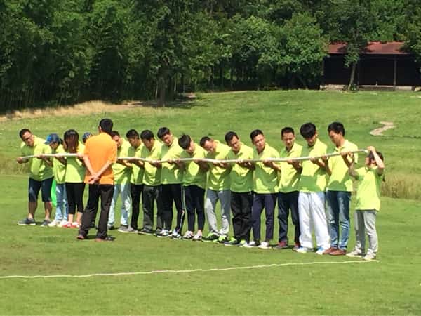 ���̹���