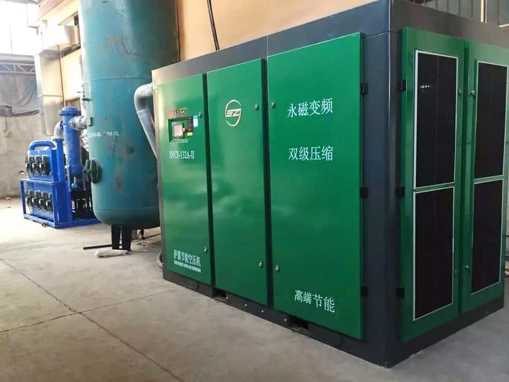 薩震節(jié)能空壓機(jī)客戶現(xiàn)場(chǎng)圖