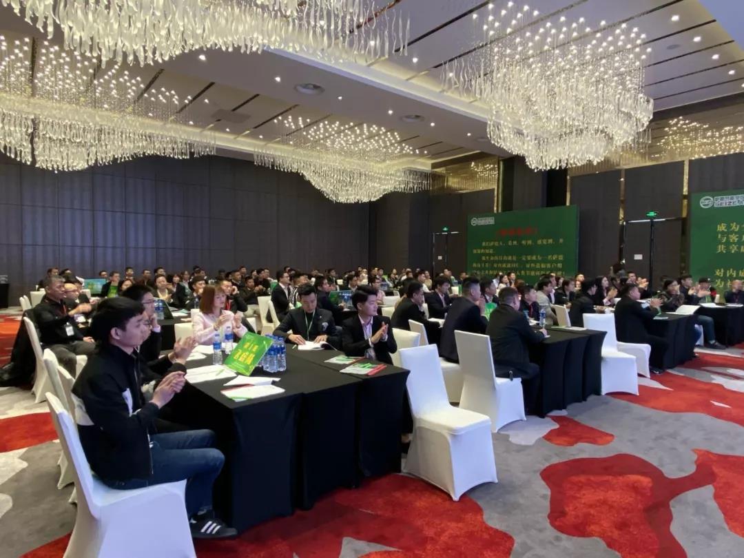 薩震節(jié)能空壓機