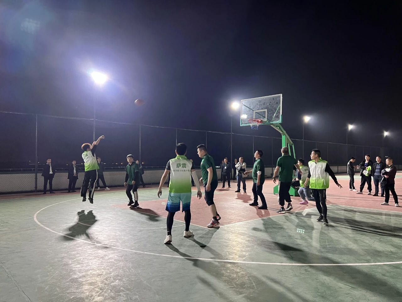 �_���WԺ��ʮ����ȫ���N�۾�Ӣ��Ӗ�A�M�ɹ���