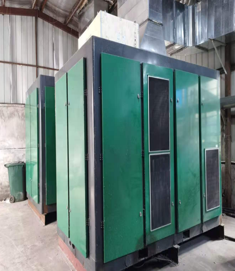 �_������׃�l�p�����s�Չ��C